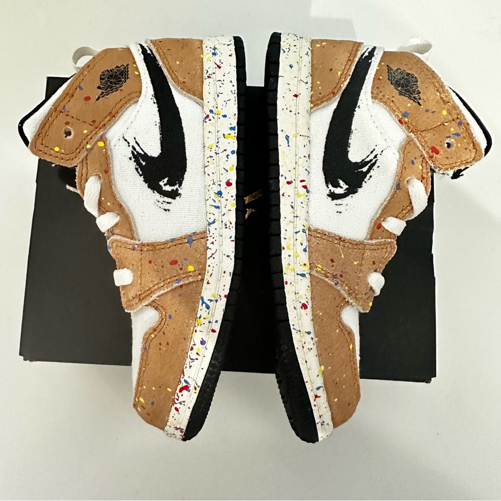 Jordan 1 Mid SE Brushstroke-Brand New Size 10 - Picture 8 of 9